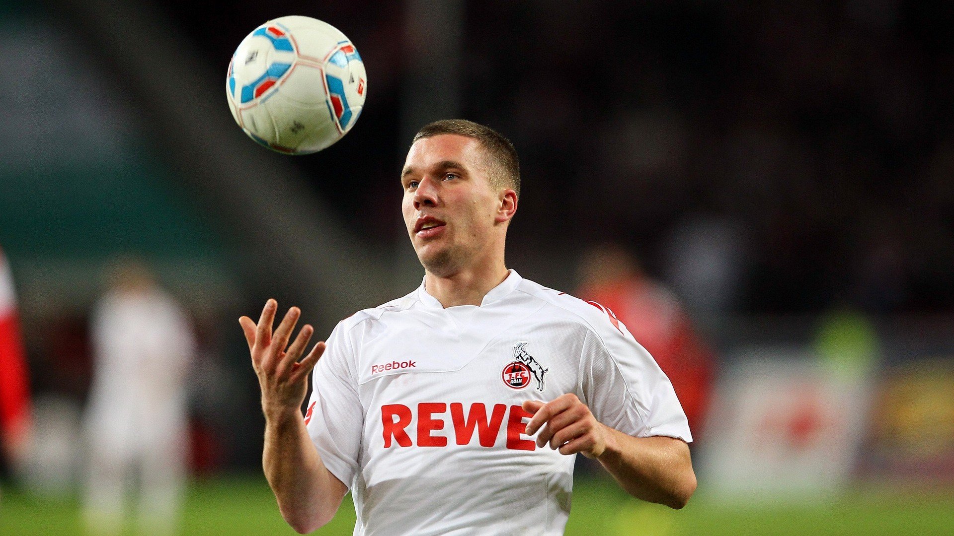 “足球+文旅”深度融合，打造多元化产业新生态，如何打造足球体育文化